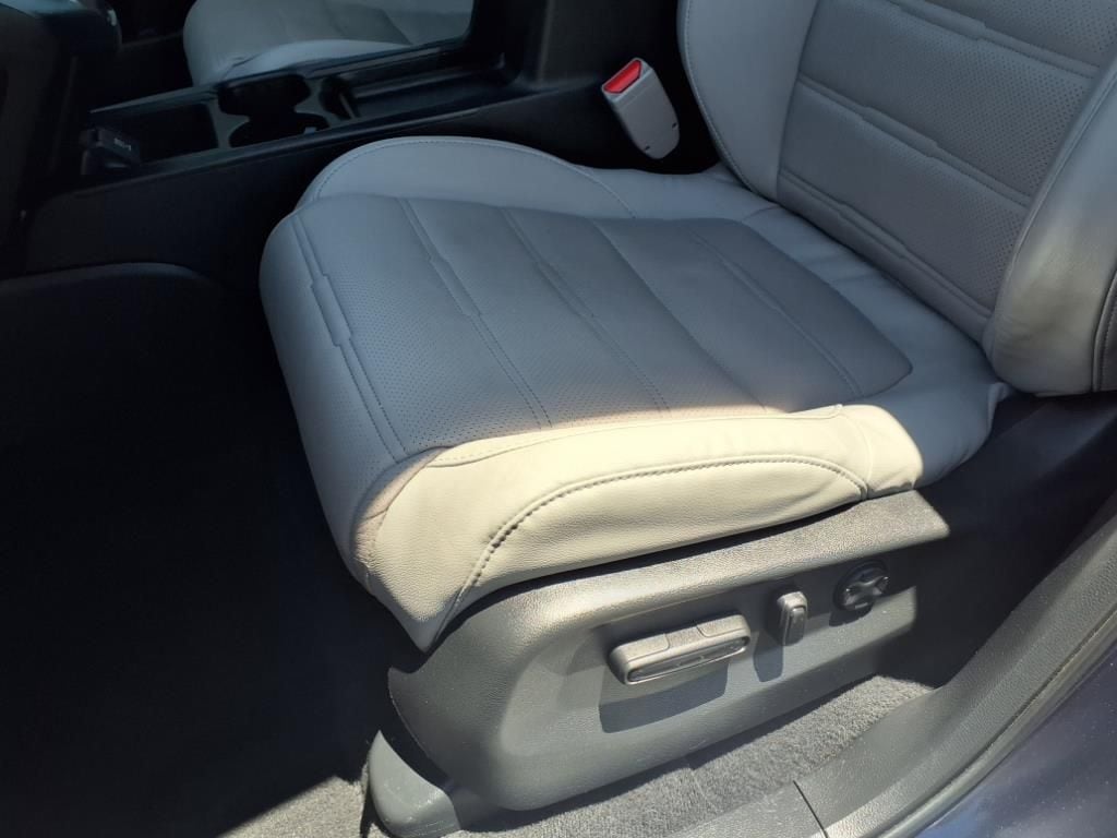 used 2018 Honda CR-V car, priced at $23,000