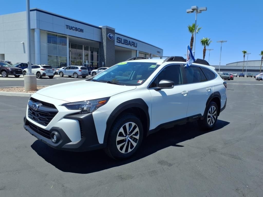 used 2025 Subaru Outback car, priced at $31,000